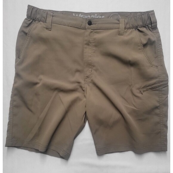 Wrangler Mens Khaki Shorts 38 EUC - Picture 1 of 5